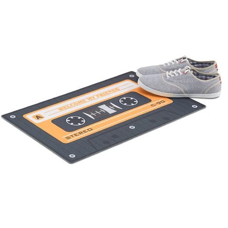 Relaxdays Paillasson Tapis D’entrée Cassette Audio Rétro Vintage Couloir PVC Antidérapant 40 X 60 Cm, Noir/orange 1 Relaxdays Paillasson Tapis D’entrée Cassette Audio Rétro Vintage Couloir PVC Antidérapant 40 X 60 Cm, Noir/orange