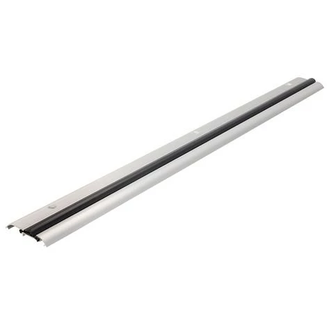 SEUIL DE PORTE POUR ACCÈS FACILE, 914 MM ARGENTÉ FIXMAN 502622 1 SEUIL DE PORTE POUR ACCÈS FACILE, 914 MM ARGENTÉ FIXMAN 502622