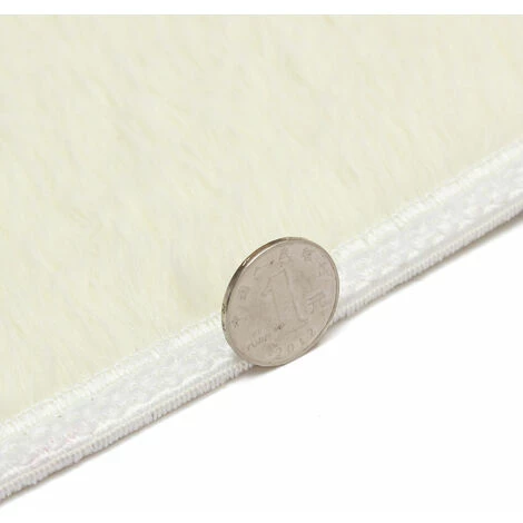 INSMA Tapis Anti-Derapant En Peluche Microfibre Pour Maison Beige 3 INSMA Tapis Anti-Derapant En Peluche Microfibre Pour Maison Beige – Image 3