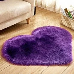 LANGRAY 40 X 50 Cm / 15,7 X 19,6 Pouces Petit Coeur Forme Faux Tapis En Peau De Mouton Doux Long En Peluche Moelleux Shaggy Tapis Tapis Tapis Chambre Canapé Tapis De Sol Décoratif - Violet - Violet