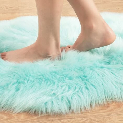 BEARSU Housse De Chaise De Luxe En Fausse Peau De Mouton Douce 2 BEARSU Housse De Chaise De Luxe En Fausse Peau De Mouton Douce – Image 2