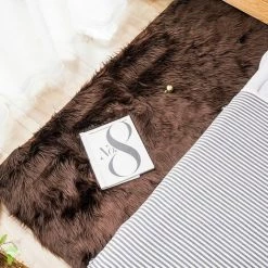 BEARSU Tapis De Luxe En Fausse Fourrure De Mouton Doux Pour Le Chevet 7 BEARSU Tapis De Luxe En Fausse Fourrure De Mouton Doux Pour Le Chevet -Tapis et paillasson Soldes 33986581 3