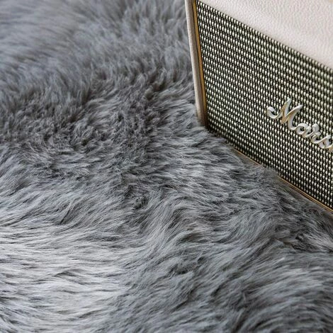 BEARSU Tapis De Luxe En Fausse Fourrure De Mouton Doux Pour Le Chevet 5 BEARSU Tapis De Luxe En Fausse Fourrure De Mouton Doux Pour Le Chevet – Image 5
