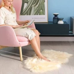 Peau De Mouton Synthétique, Tapis En Peau De Mouton,Tapis Duveteux En Fausse Fourrure, Longue Peluche Tapis Pour La Maison, Le Salon, La Chambre à Coucher,Triomphe Jaune, 60*90cm 7 Peau De Mouton Synthétique, Tapis En Peau De Mouton,Tapis Duveteux En Fausse Fourrure, Longue Peluche Tapis Pour La Maison, Le Salon, La Chambre à Coucher,Triomphe Jaune, 60*90cm -Tapis et paillasson Soldes 43569131 3