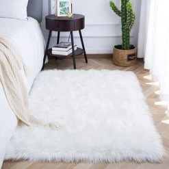 VERSAILLESFR Tapis Faux En Peau De Mouton,1, 75 X 120cm Versailles Imitation Toison Moquette Fluffy Soft Longhair Décoratif Coussin De Chaise Canapé Natte (Blanc)
