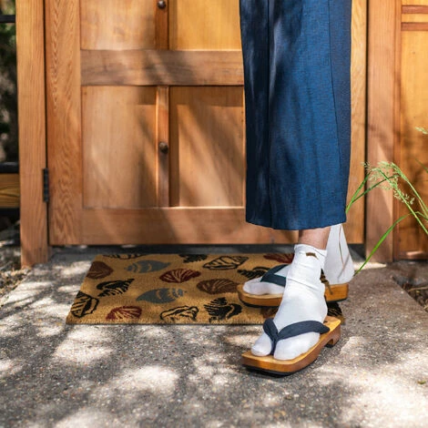 Relaxdays Paillasson Coco, Tapis De Porte Avec Motif De Coquillages, 40x60cm, Intérieur, Extérieur, Antidérapant, Nature 4 Relaxdays Paillasson Coco, Tapis De Porte Avec Motif De Coquillages, 40x60cm, Intérieur, Extérieur, Antidérapant, Nature – Image 4