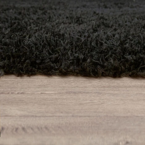 Paco Home Tapis Salon Poils Longs Lavable Shaggy Aspect Flokati Uni Noir 140x200 Cm 2 Paco Home Tapis Salon Poils Longs Lavable Shaggy Aspect Flokati Uni Noir 140x200 Cm – Image 2