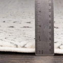 SURYA - Tapis De Salon Et Chambre - Géométrique Scandinave - AMBRE - 120x170cm - Gris Et Beige 9 SURYA - Tapis De Salon Et Chambre - Géométrique Scandinave - AMBRE - 120x170cm - Gris Et Beige -Tapis et paillasson Soldes 59550089 5