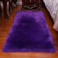 MONLY Tapis Moelleux En Fausse Fourrure Shaggy Peau De Mouton Petit Tapis Pour Chambre à Coucher Tapis Flou Pour Salon 2x3 Pi, Violet
